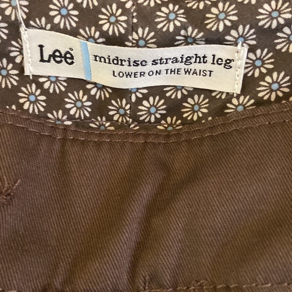 Lee Midrise Straight Leg Lower on the waist Brown Pants Size 8 - Picture 7 of 8